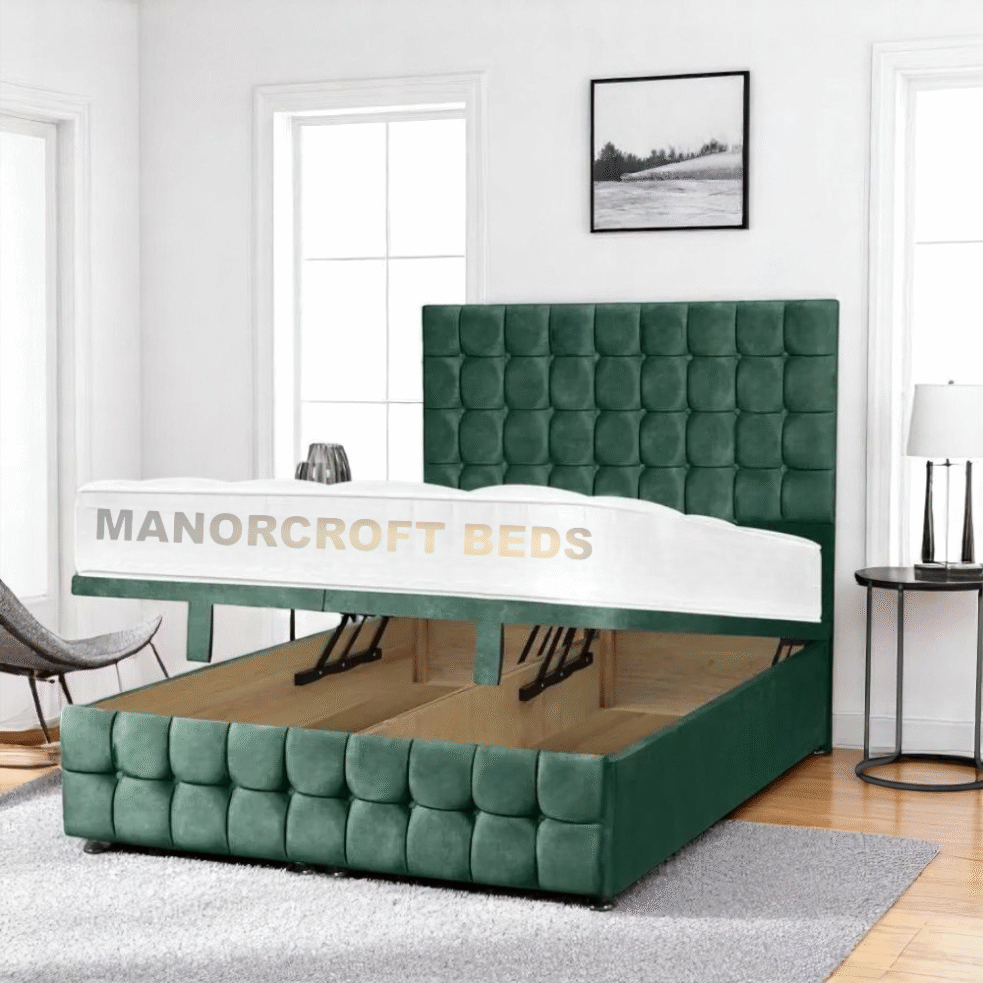 SQUAREGCORNER-Emerald_2332cb03-7a86-43bf-9151-4cbf779b0ace (1)